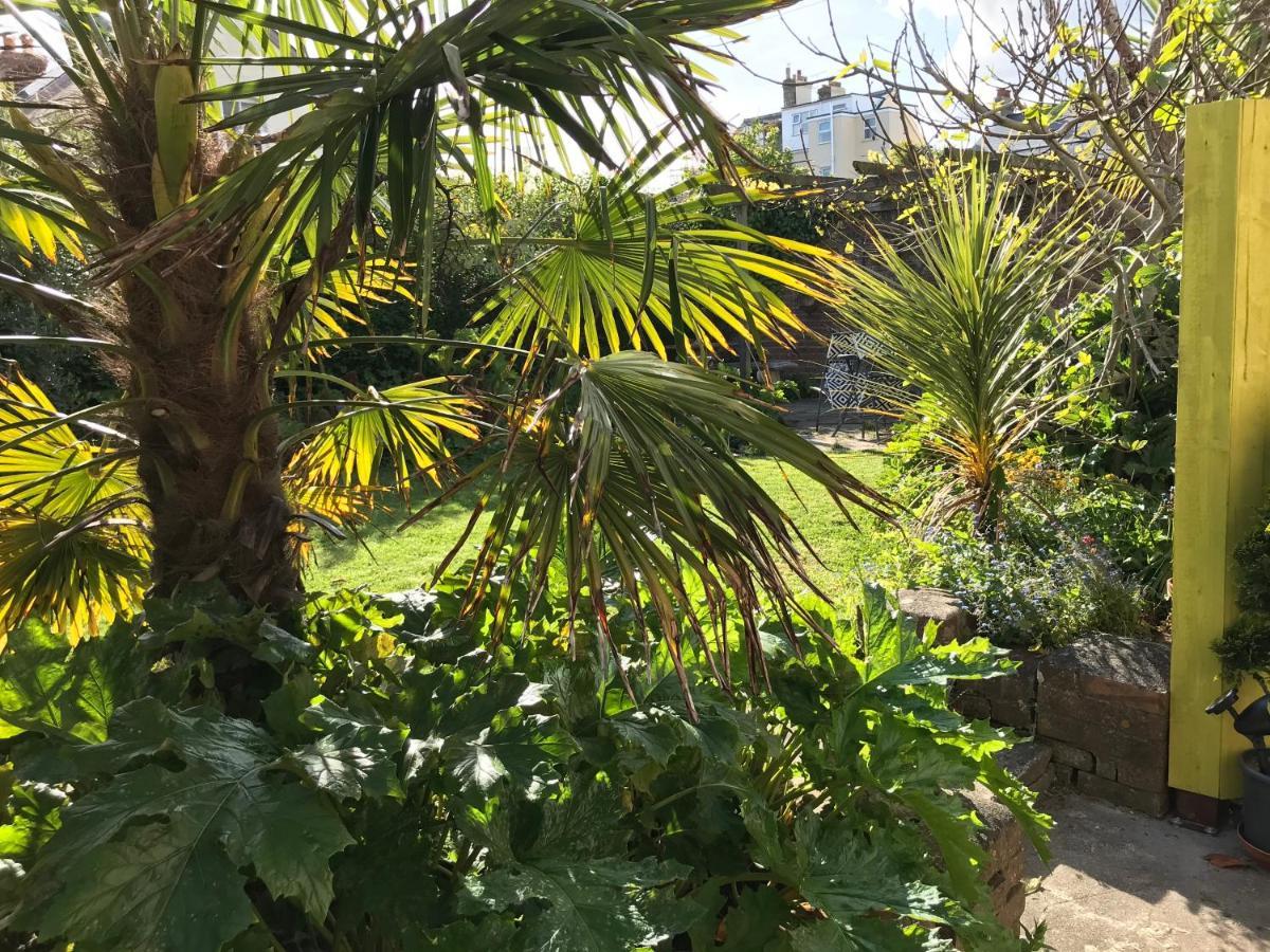 דירות Radipole Pretty Victorian Garden Flat מראה חיצוני תמונה